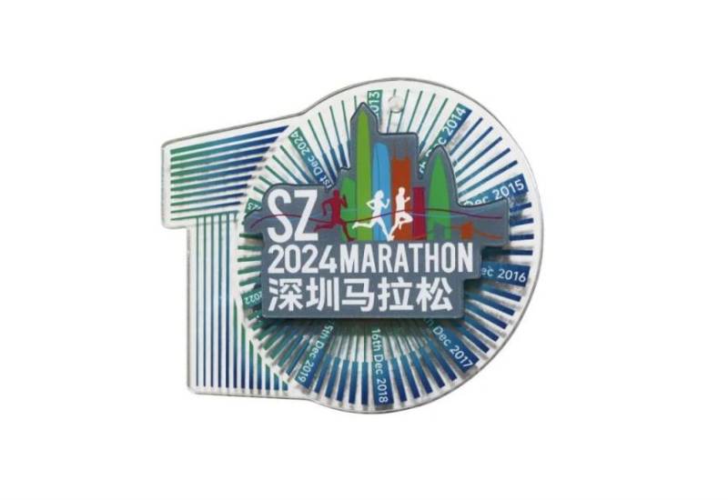2024深圳马拉松参赛包实拍图（7）