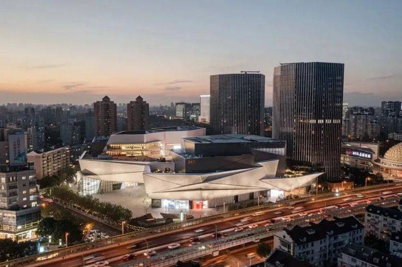 2025上海静安半马购物优惠活动汇总（运动+休闲）